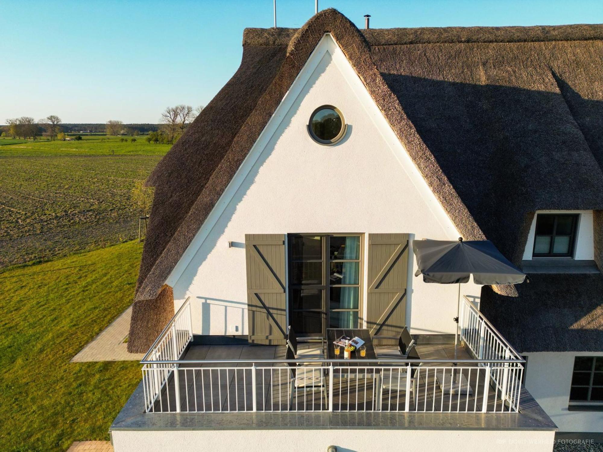 Inseldomizil Stolpe - Urlaub Unter Reet Auf Usedom Villa Stolpe auf Usedom Luaran gambar